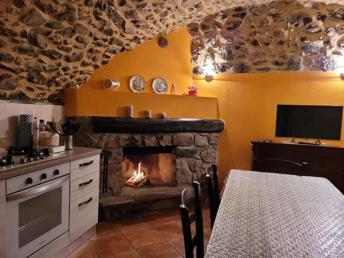 La Casa Sull' Altopiano Mountain Lake Iseo Hospitality Bossico Exterior photo