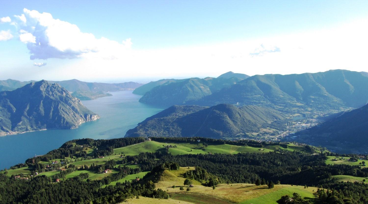 La Casa Sull' Altopiano Mountain Lake Iseo Hospitality Bossico Exterior photo