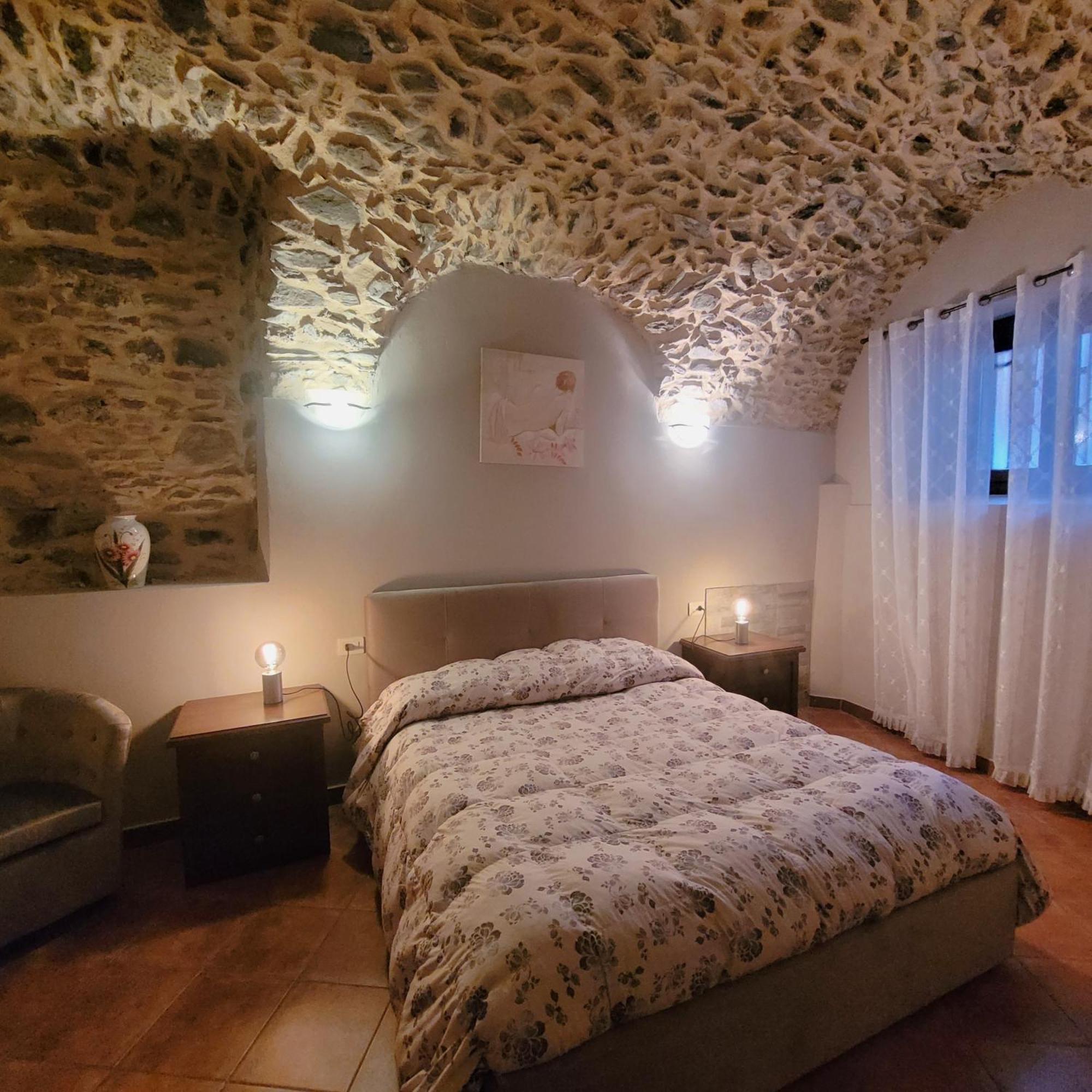 La Casa Sull' Altopiano Mountain Lake Iseo Hospitality Bossico Exterior photo